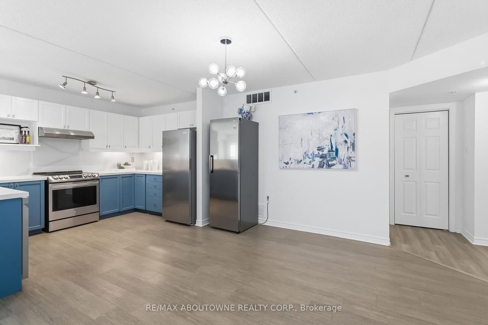 1340 Main Street E, Unit 113 thumbnail 4