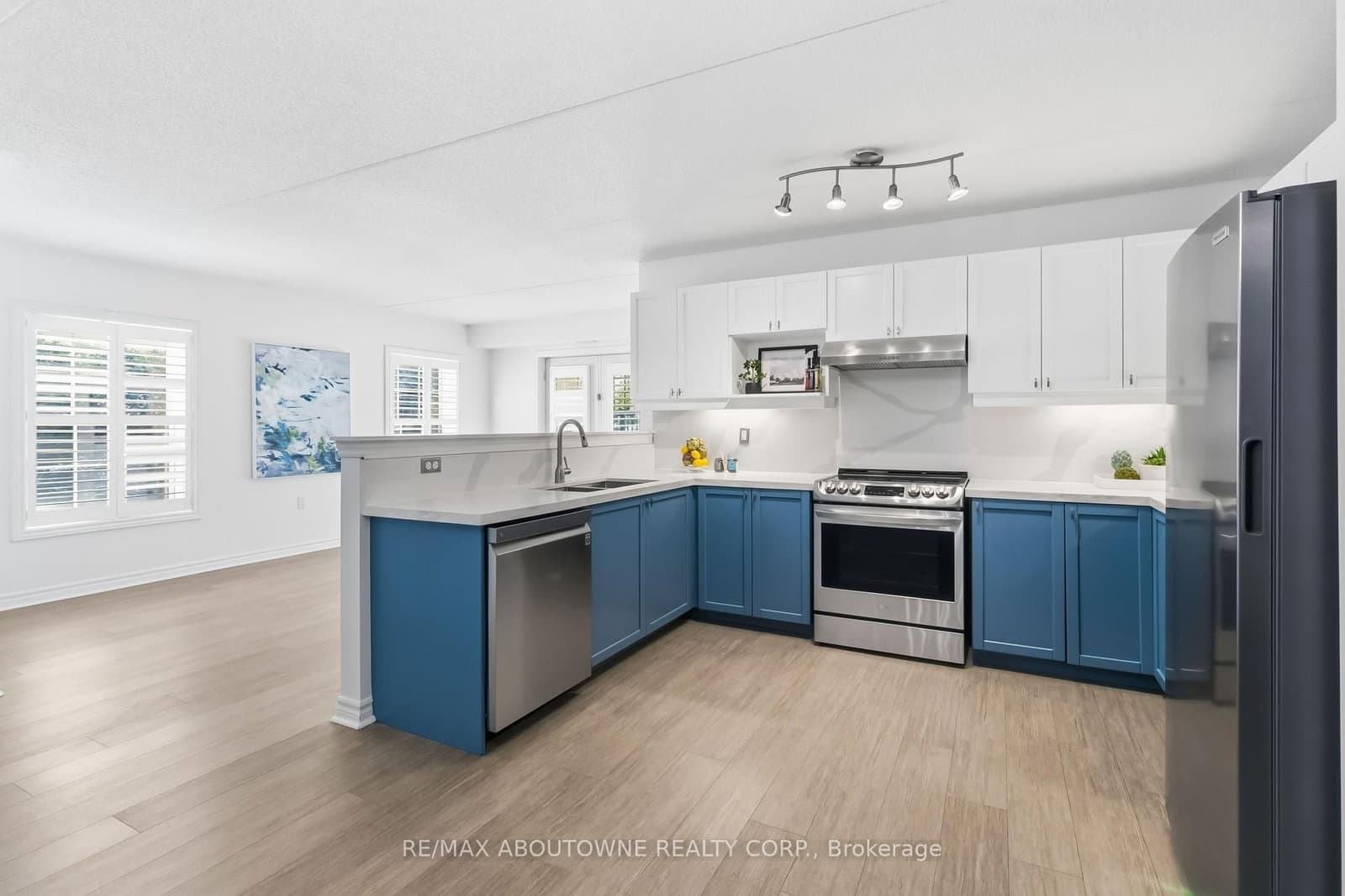 1340 Main Street E, Unit 113 thumbnail 9