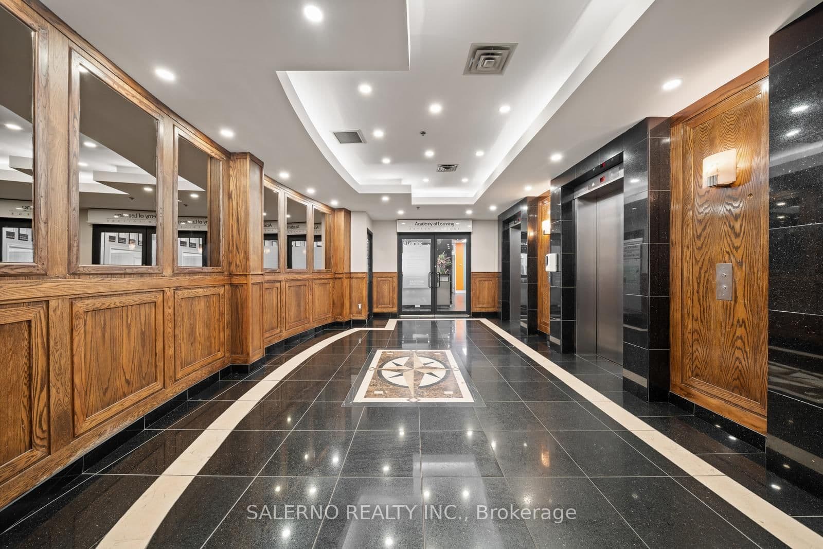 1280 Finch Avenue W, Unit 514 thumbnail 3