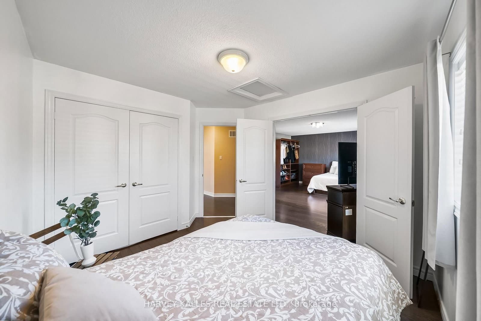 36 Boundbrook Drive thumbnail 25