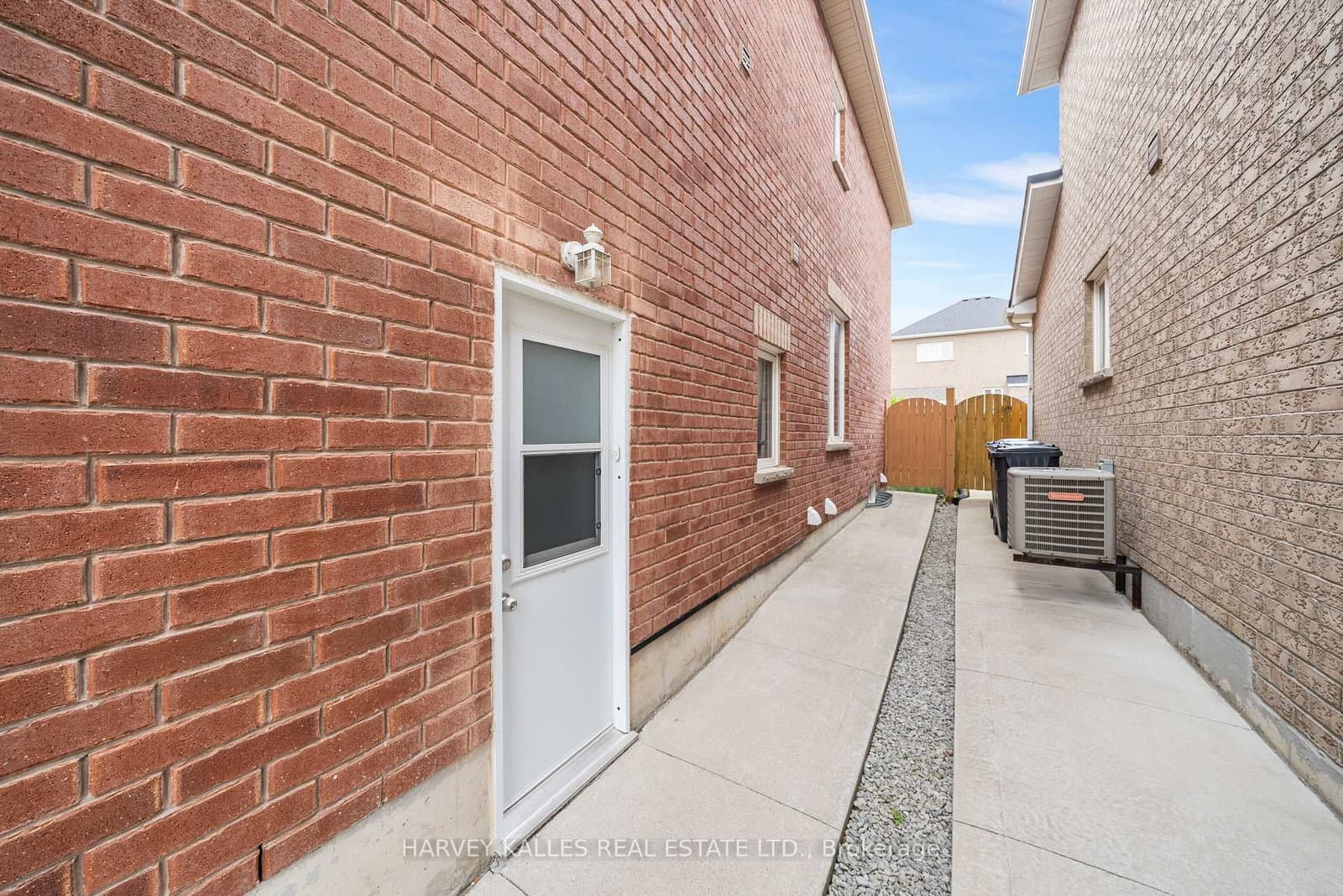 36 Boundbrook Drive thumbnail 46
