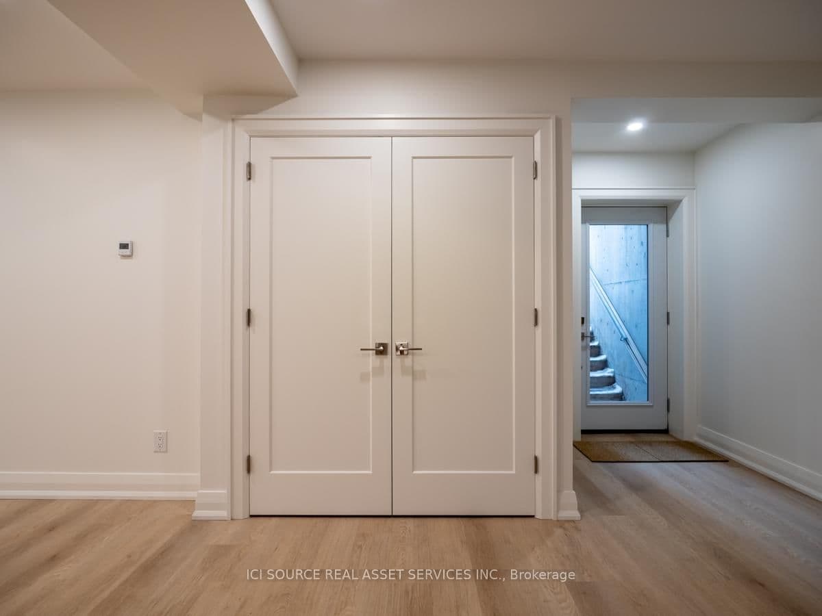 168 Annette Street, Unit Unit C thumbnail 2