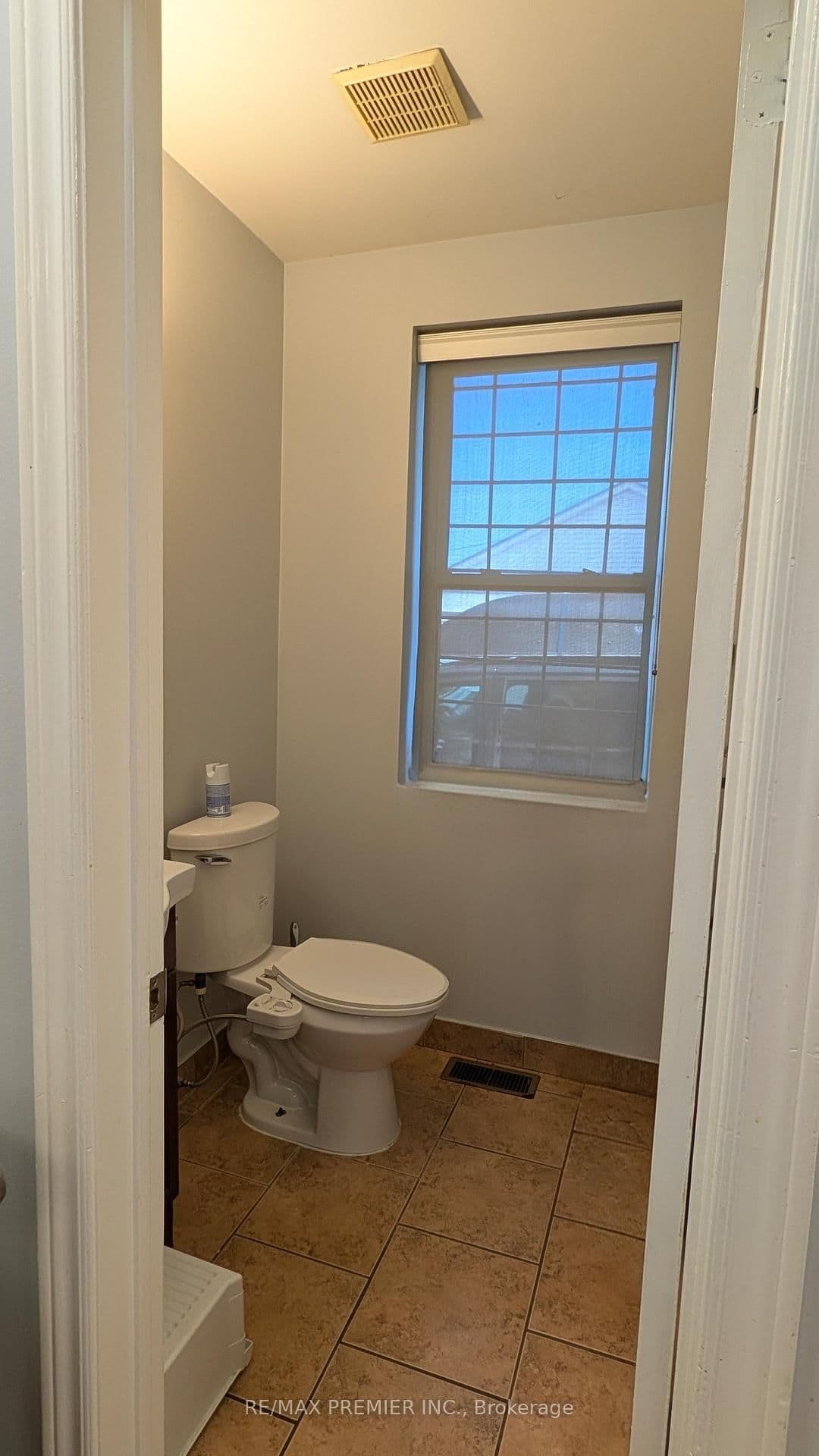 1657 Weston Road, Unit Main thumbnail 13