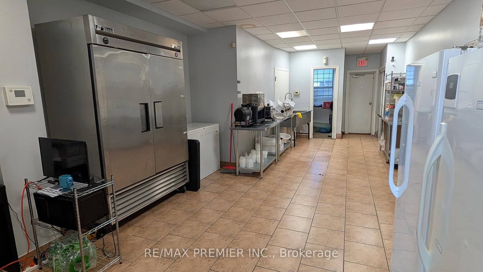 1657 Weston Road, Unit Main thumbnail 7