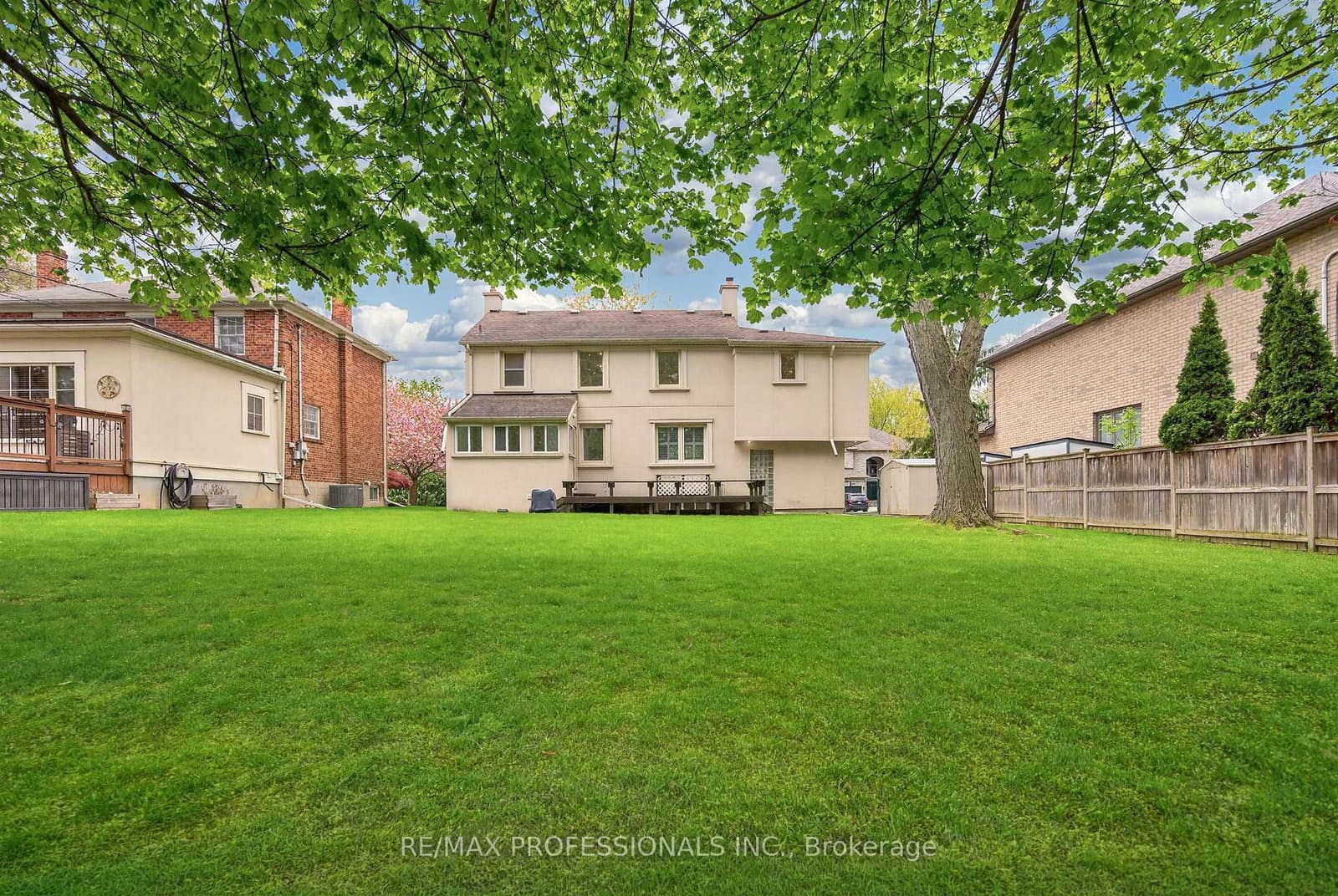 27 Nottingham Drive thumbnail 43