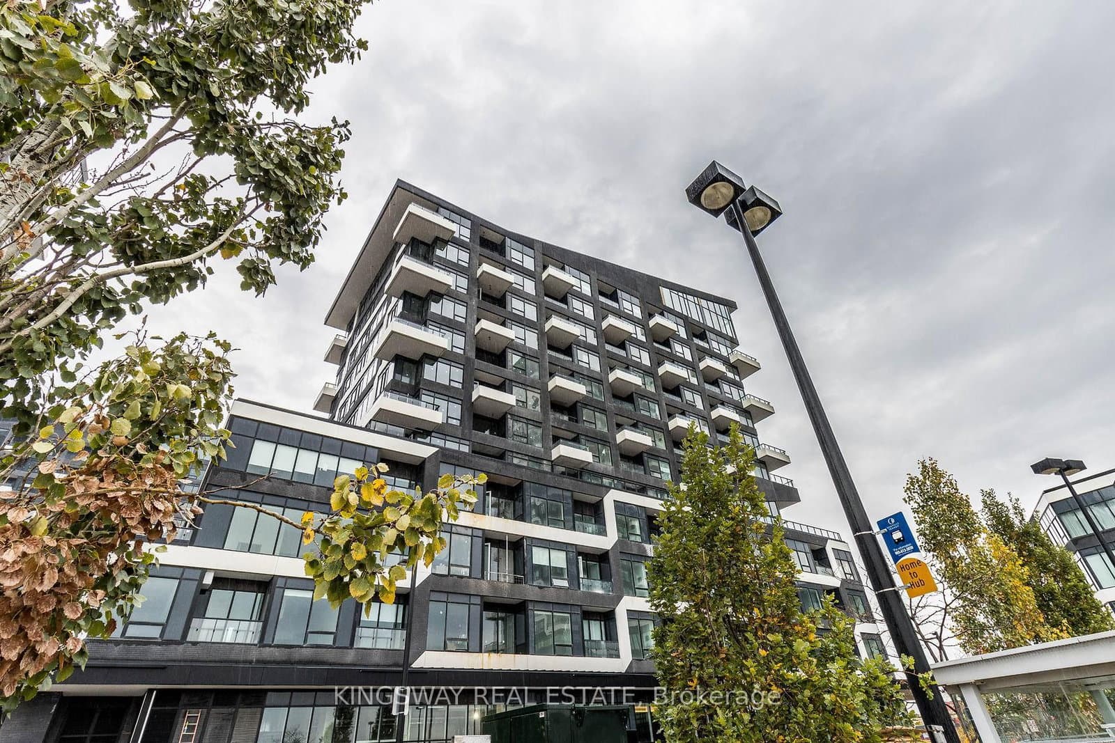 2481 Taunton Road, Unit 901 - Image 1
