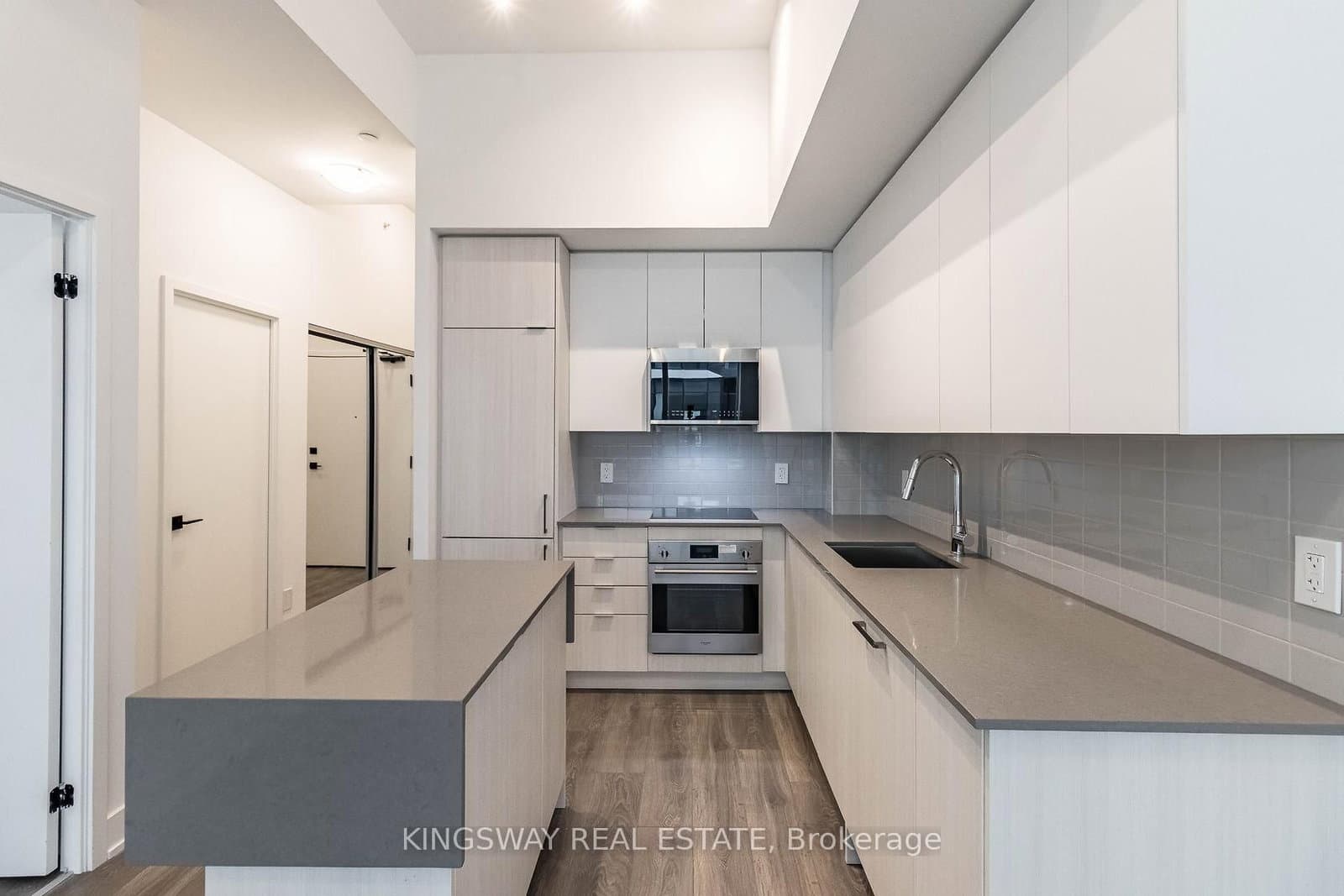2481 Taunton Road, Unit 901 thumbnail 17
