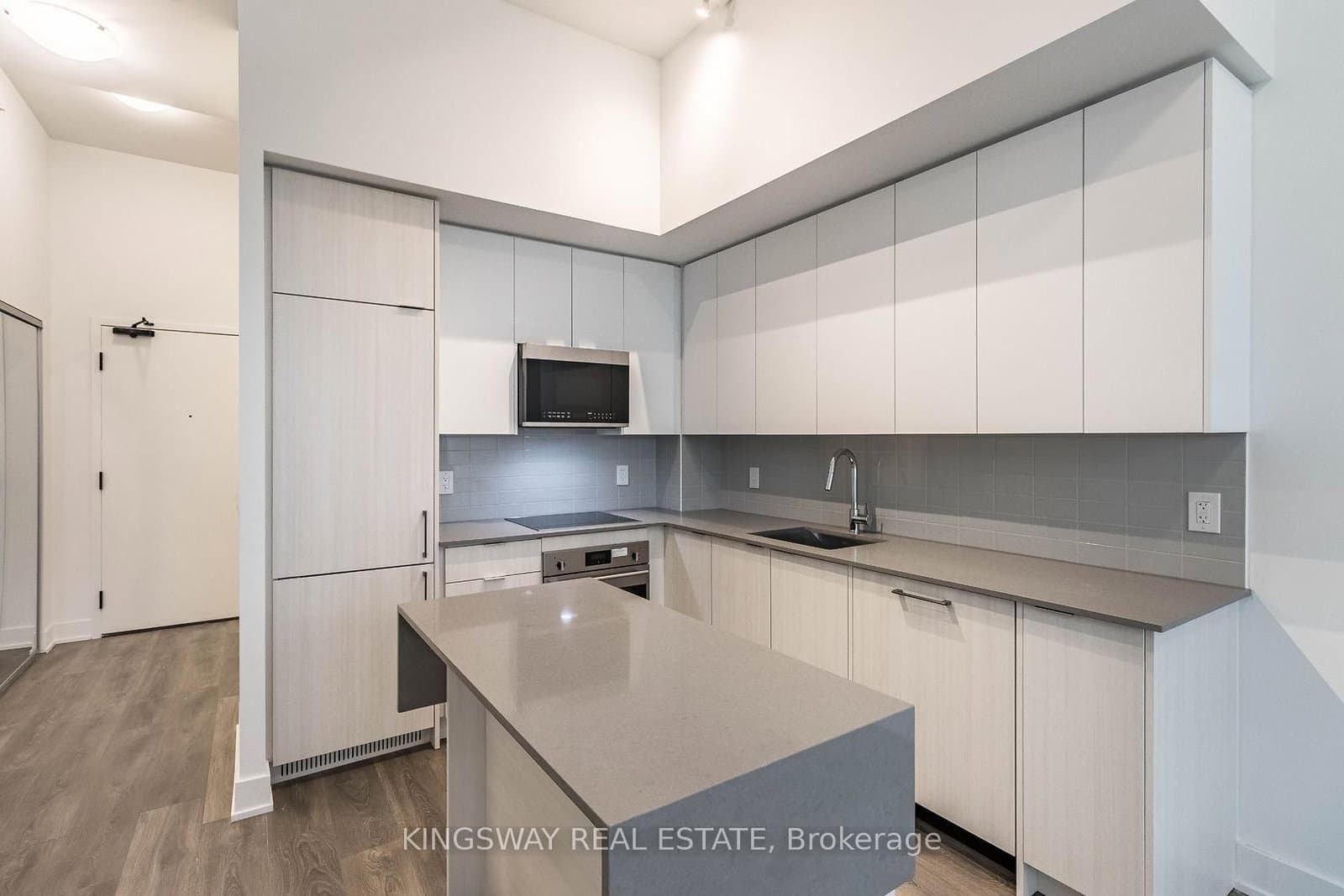 2481 Taunton Road, Unit 901 thumbnail 18