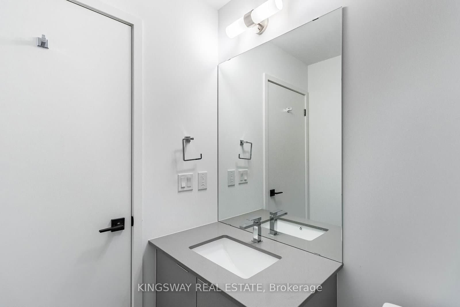 2481 Taunton Road, Unit 901 thumbnail 36