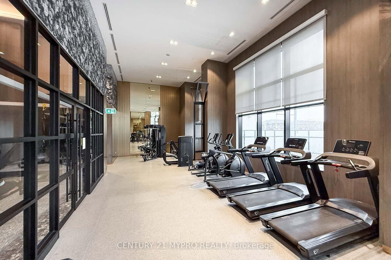 395 Dundas Street W, Unit 115 thumbnail 14