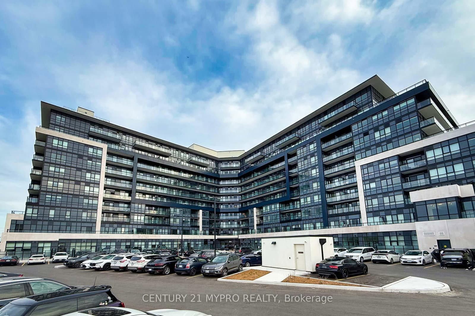 395 Dundas Street W, Unit 115 thumbnail 27