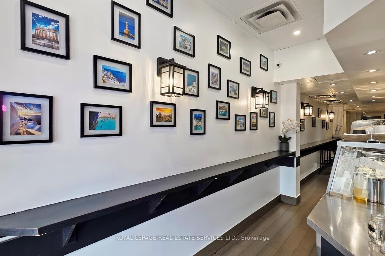2184 Bloor Street W thumbnail 6