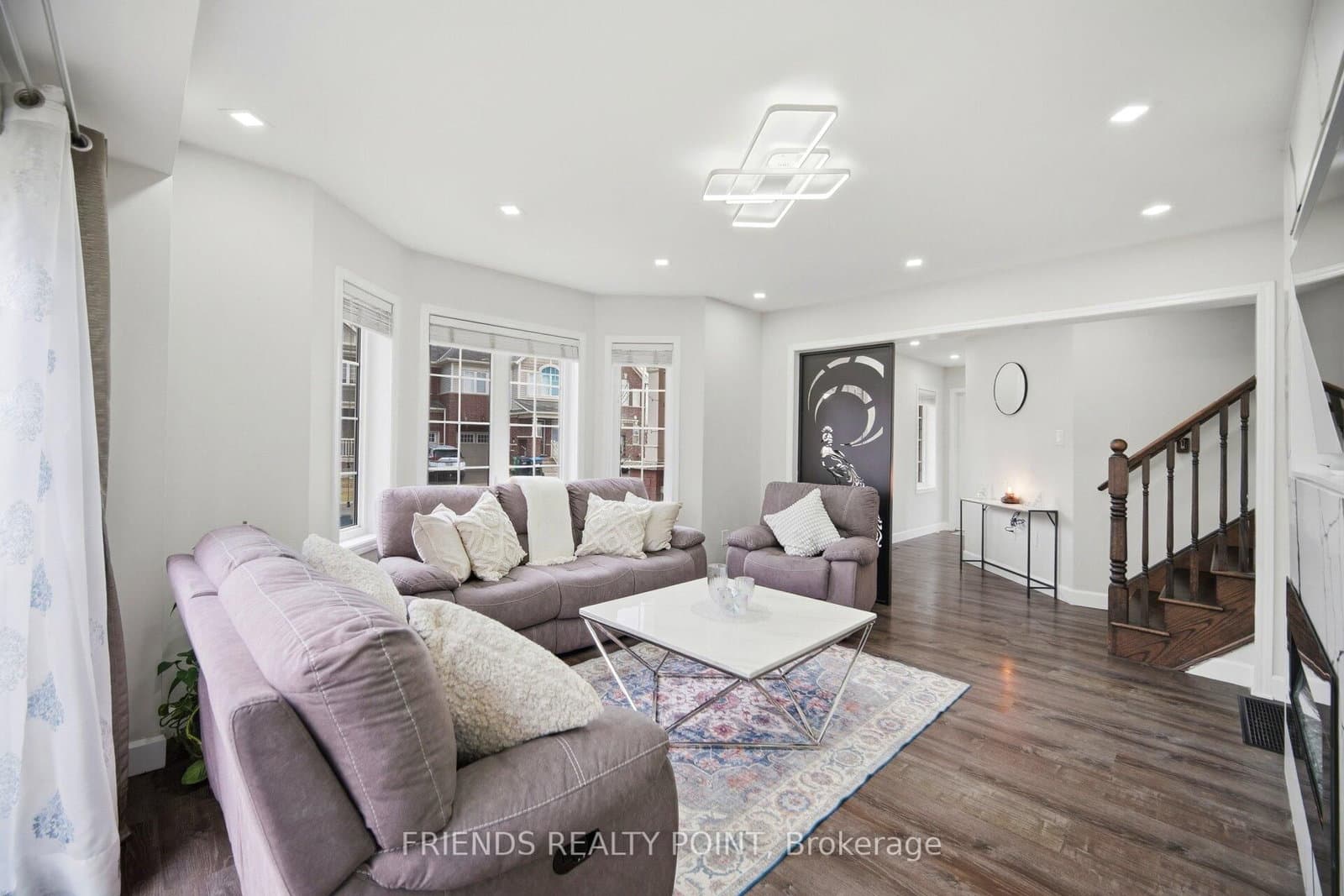 19 Donlamont Circle thumbnail 31