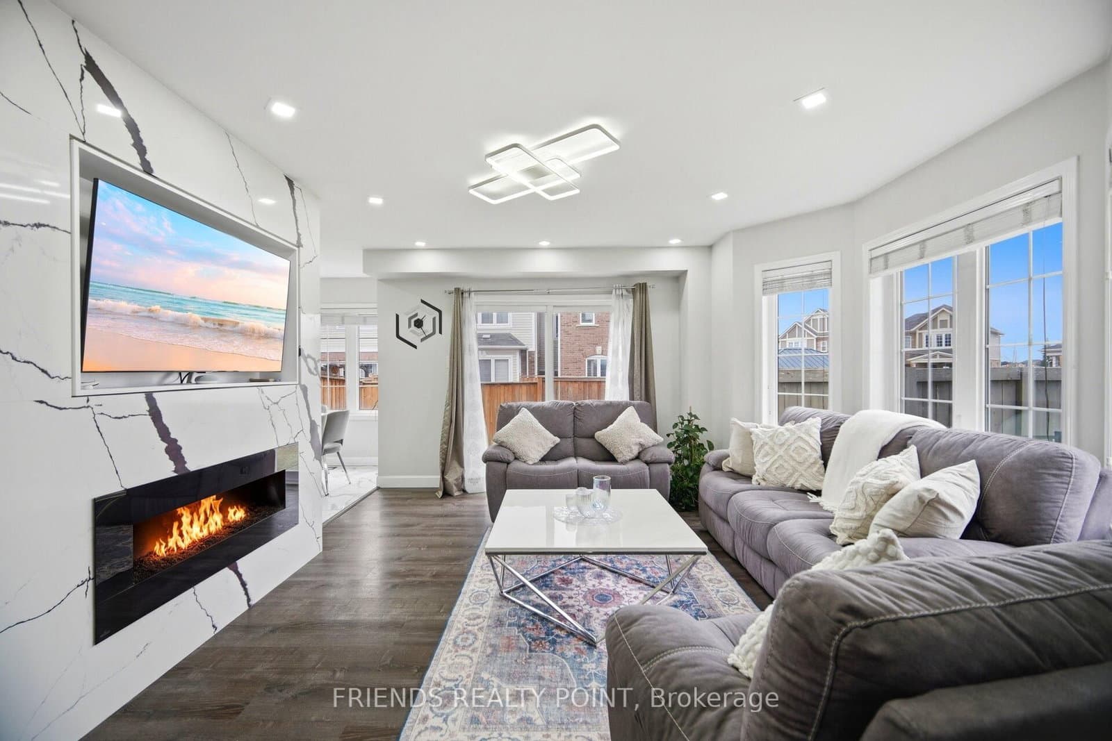 19 Donlamont Circle thumbnail 35