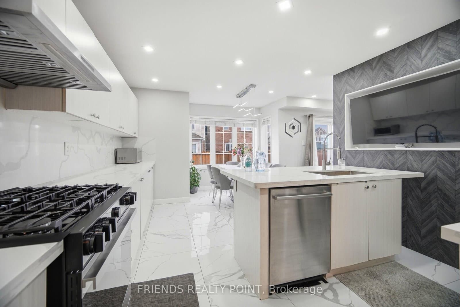19 Donlamont Circle thumbnail 41