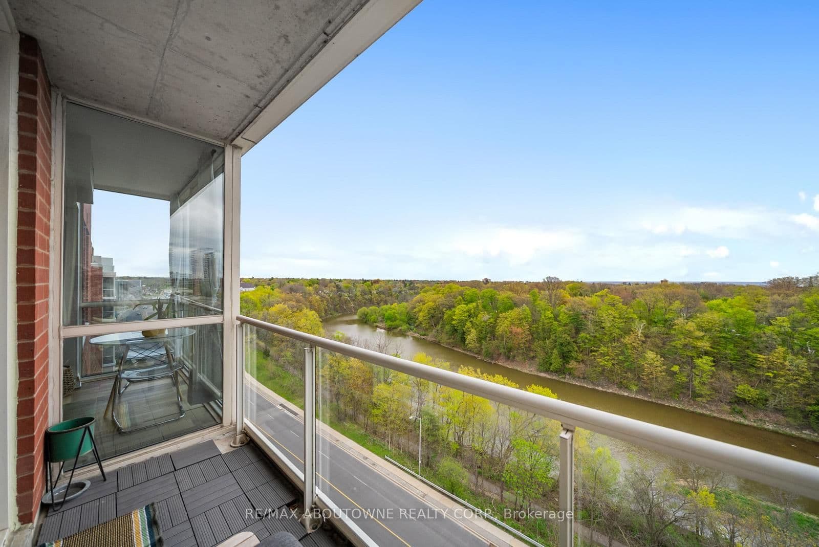 50 Old Mill Road, Unit 703 thumbnail 19