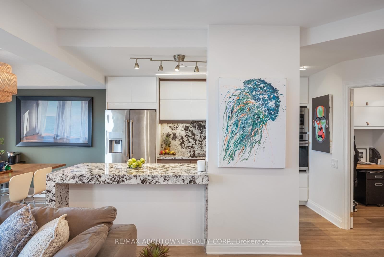 50 Old Mill Road, Unit 703 thumbnail 9