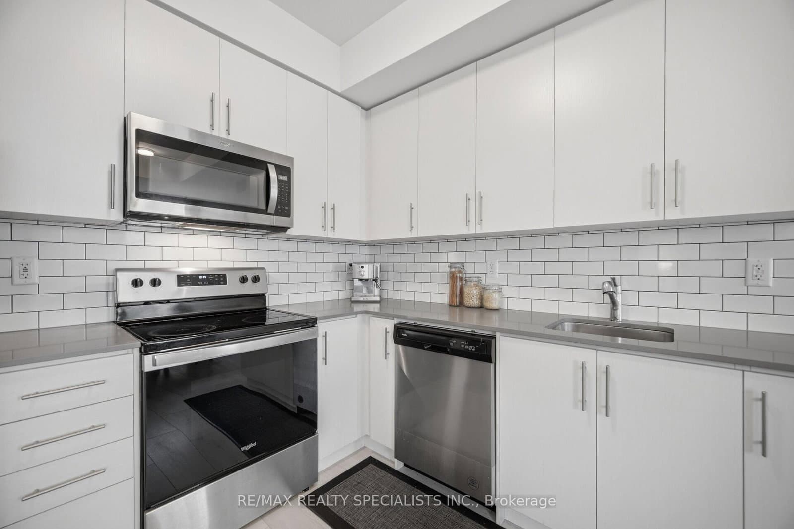 3405 Ridgeway Drive, Unit 21 thumbnail 10