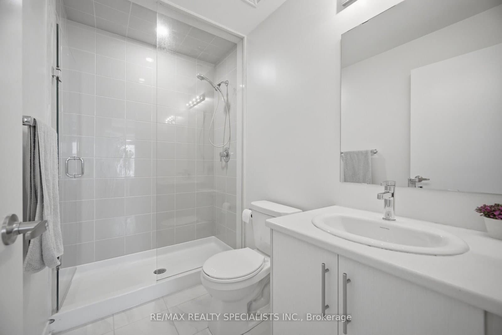 3405 Ridgeway Drive, Unit 21 thumbnail 23