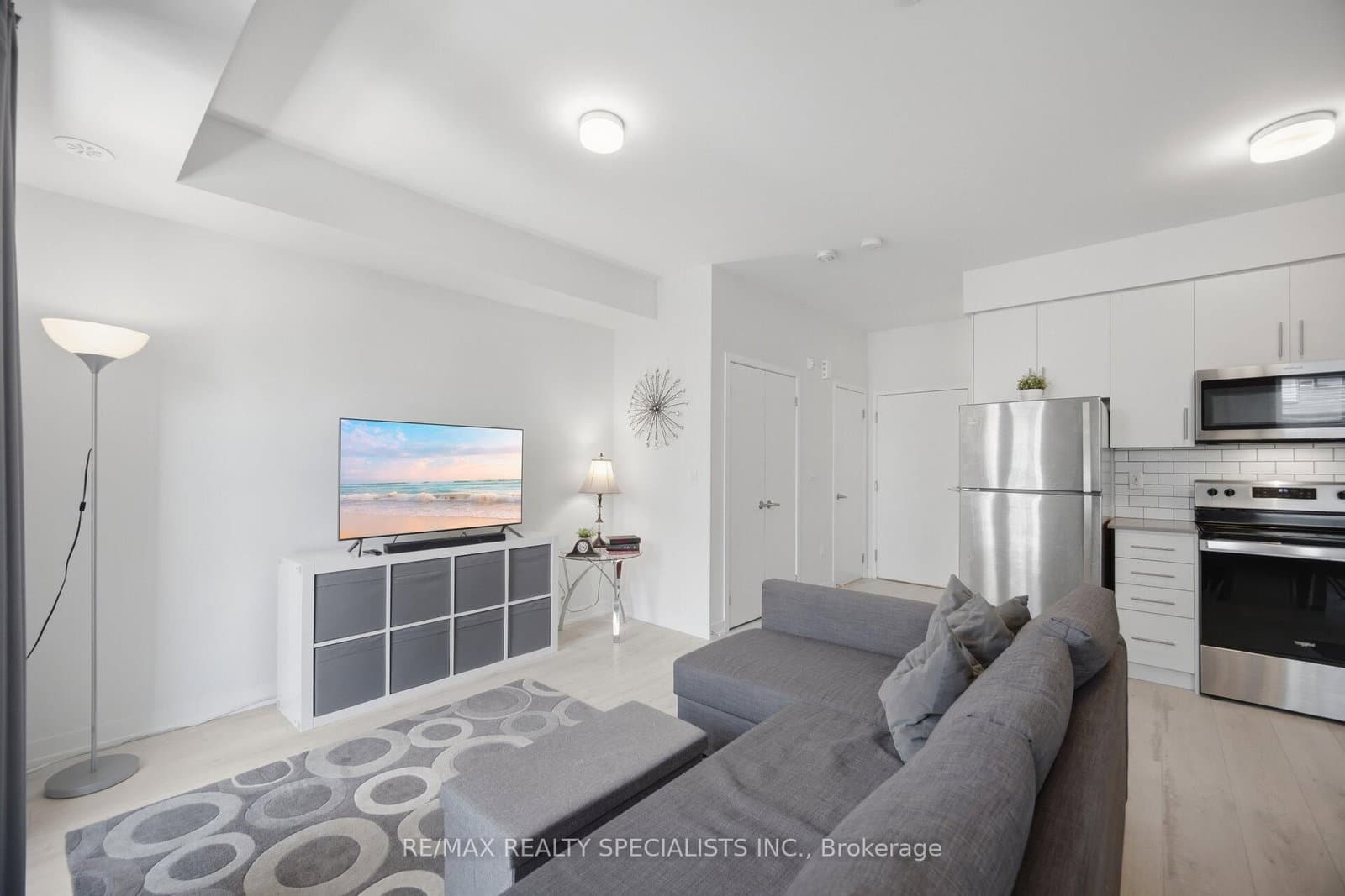 3405 Ridgeway Drive, Unit 21 thumbnail 7