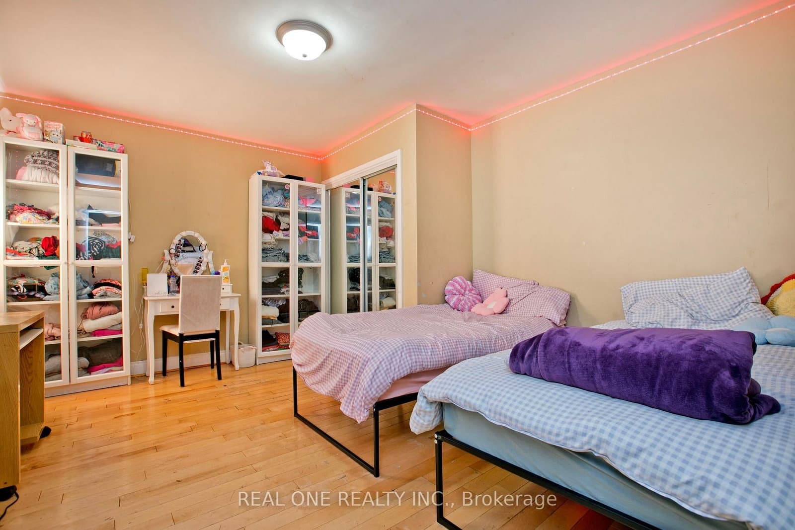 1702 Jane Street thumbnail 12