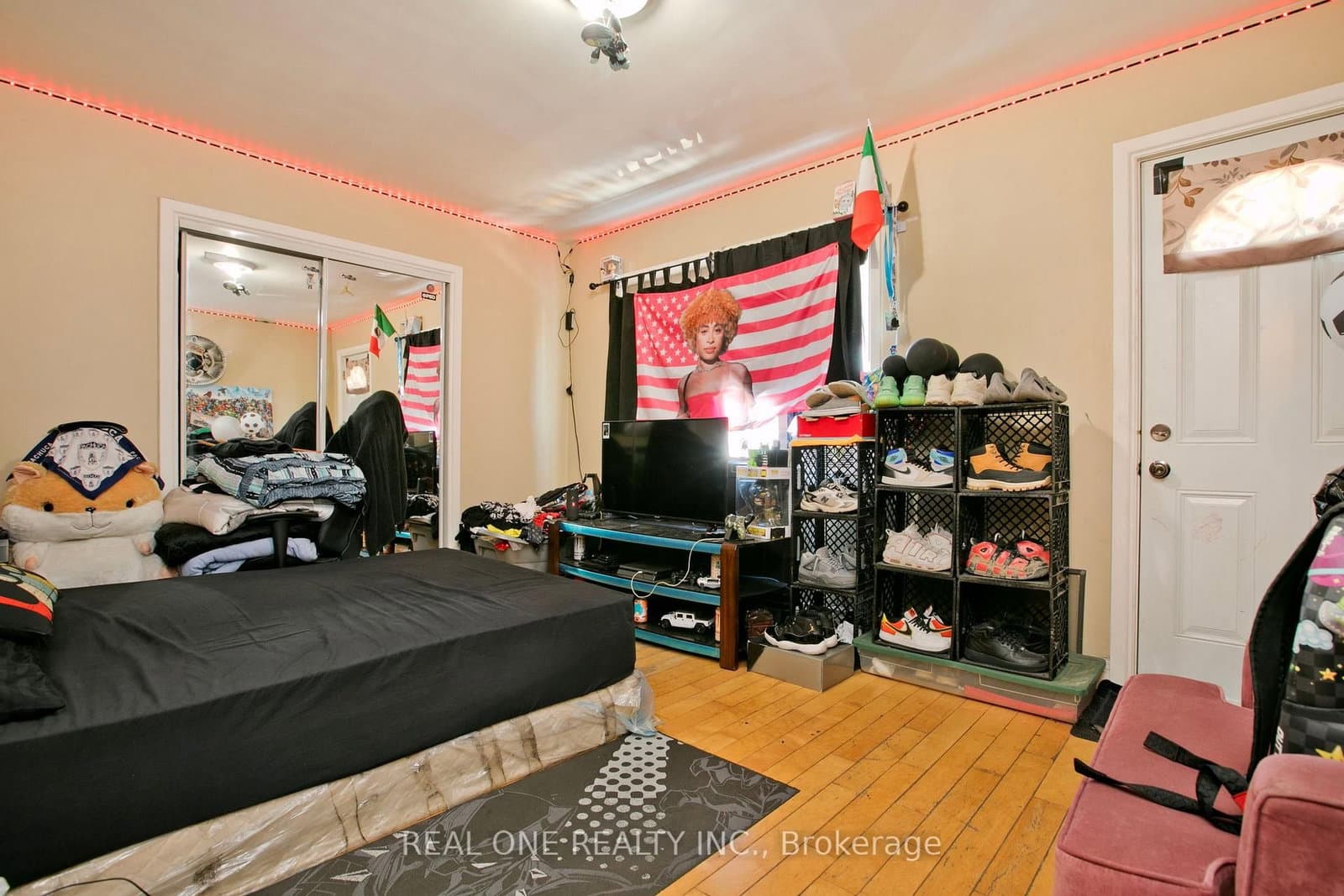 1702 Jane Street thumbnail 16