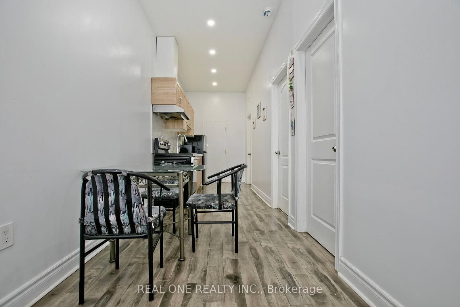 1702 Jane Street thumbnail 24