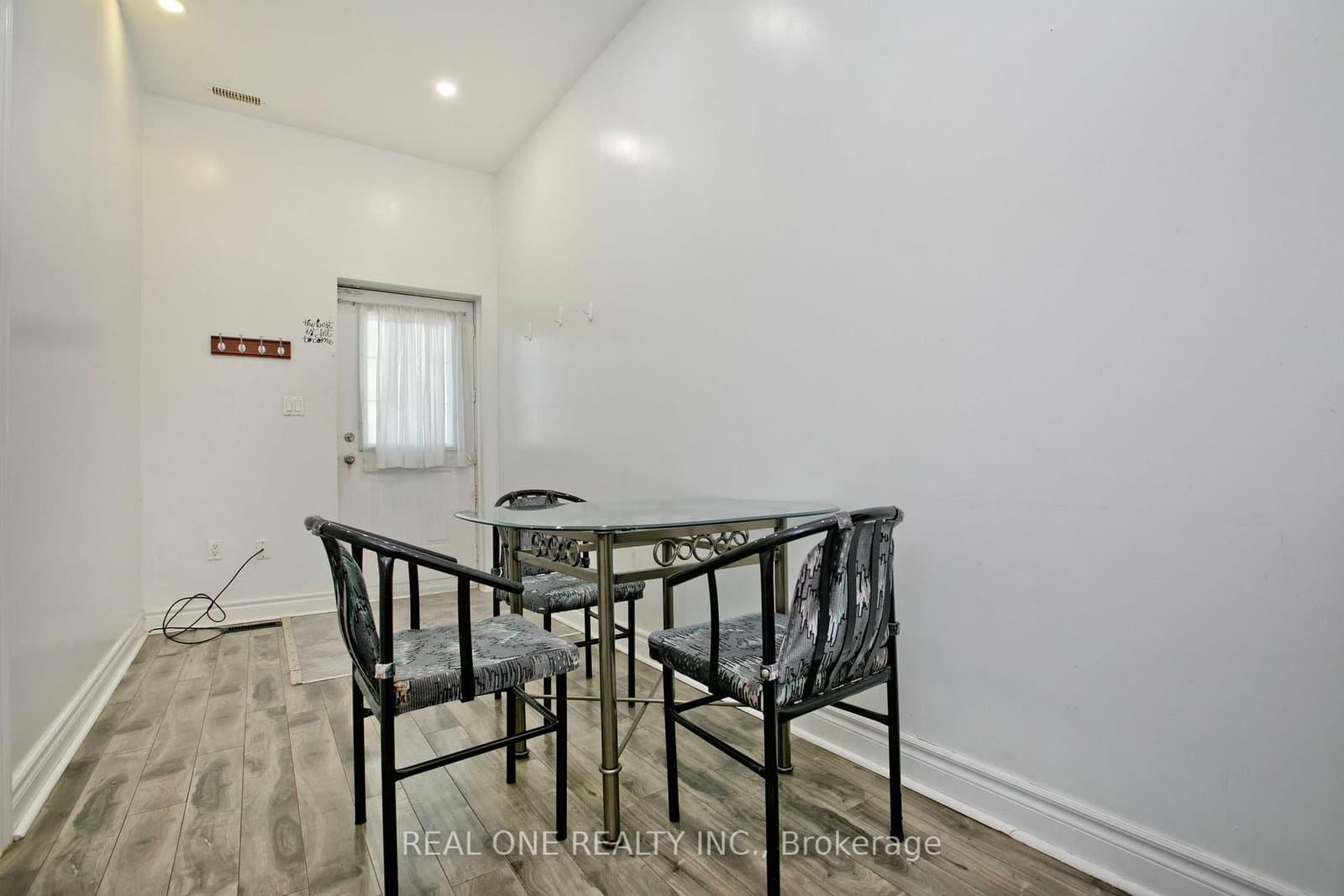 1702 Jane Street thumbnail 25