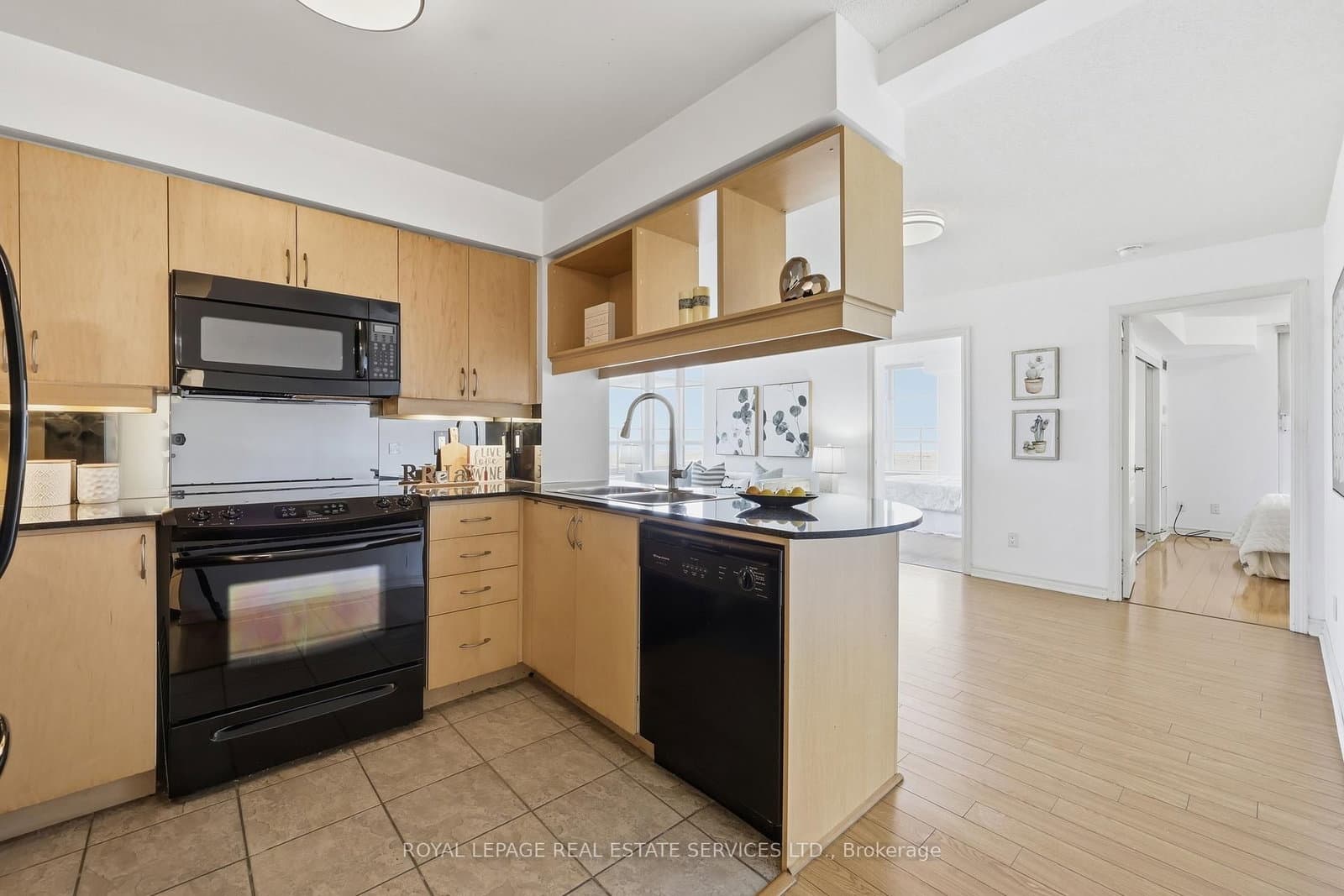 4090 Living Arts Drive, Unit 808 thumbnail 10