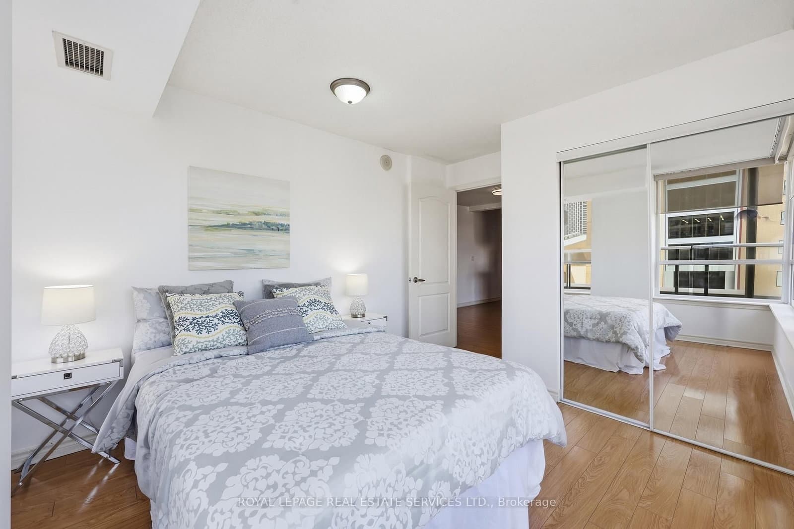 4090 Living Arts Drive, Unit 808 thumbnail 16