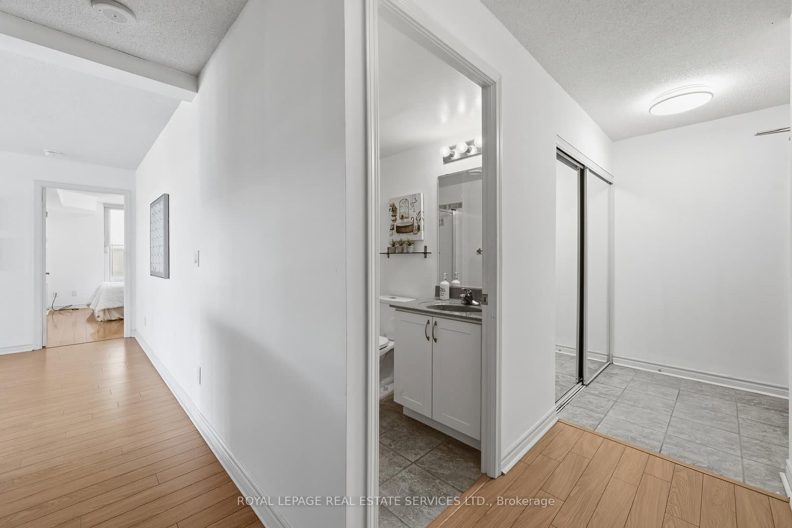 4090 Living Arts Drive, Unit 808 thumbnail 5