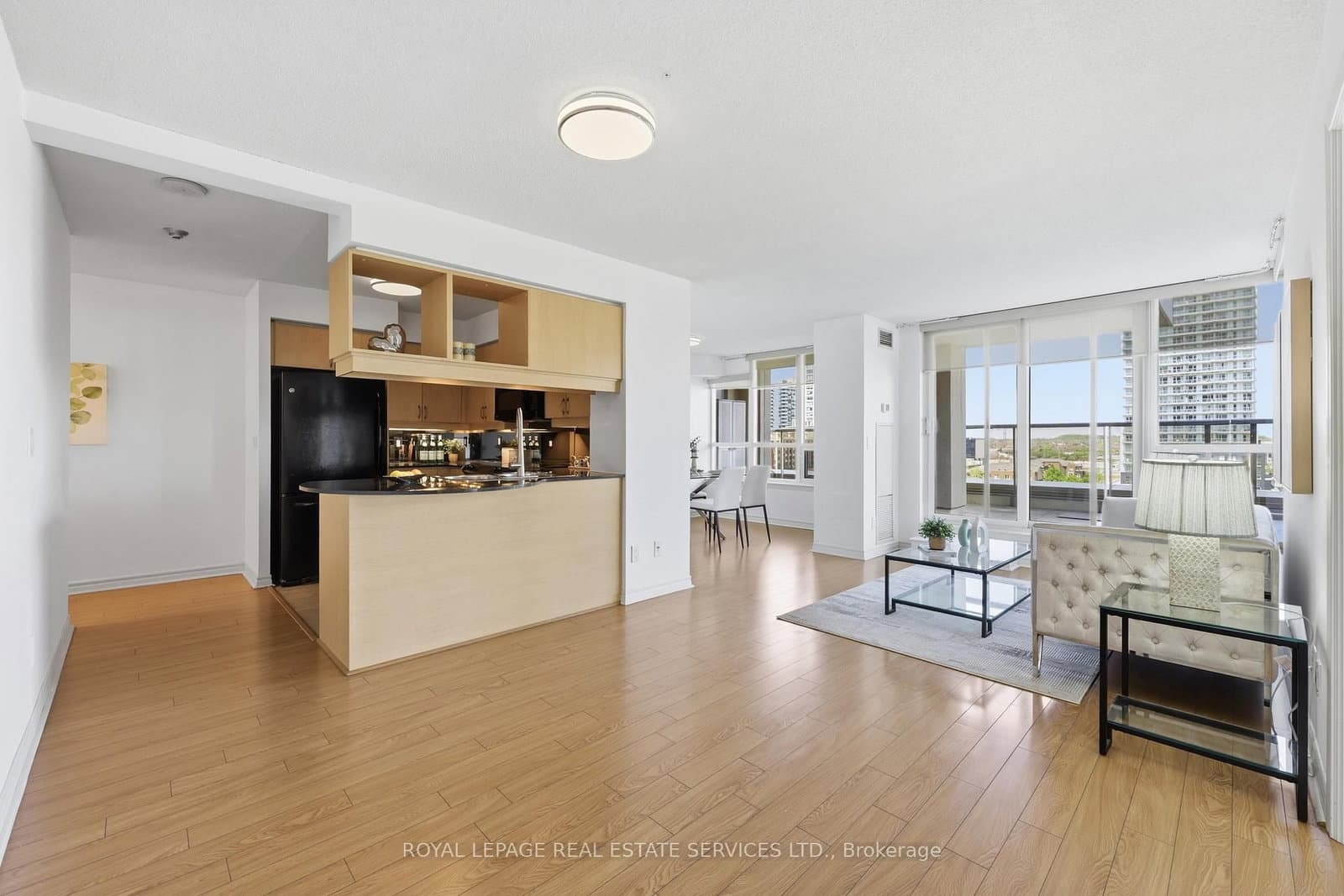 4090 Living Arts Drive, Unit 808 thumbnail 8