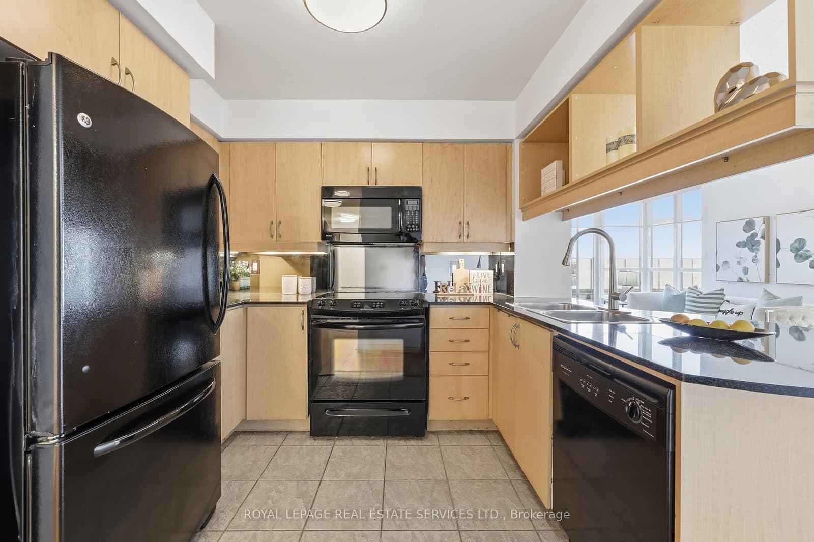 4090 Living Arts Drive, Unit 808 thumbnail 9