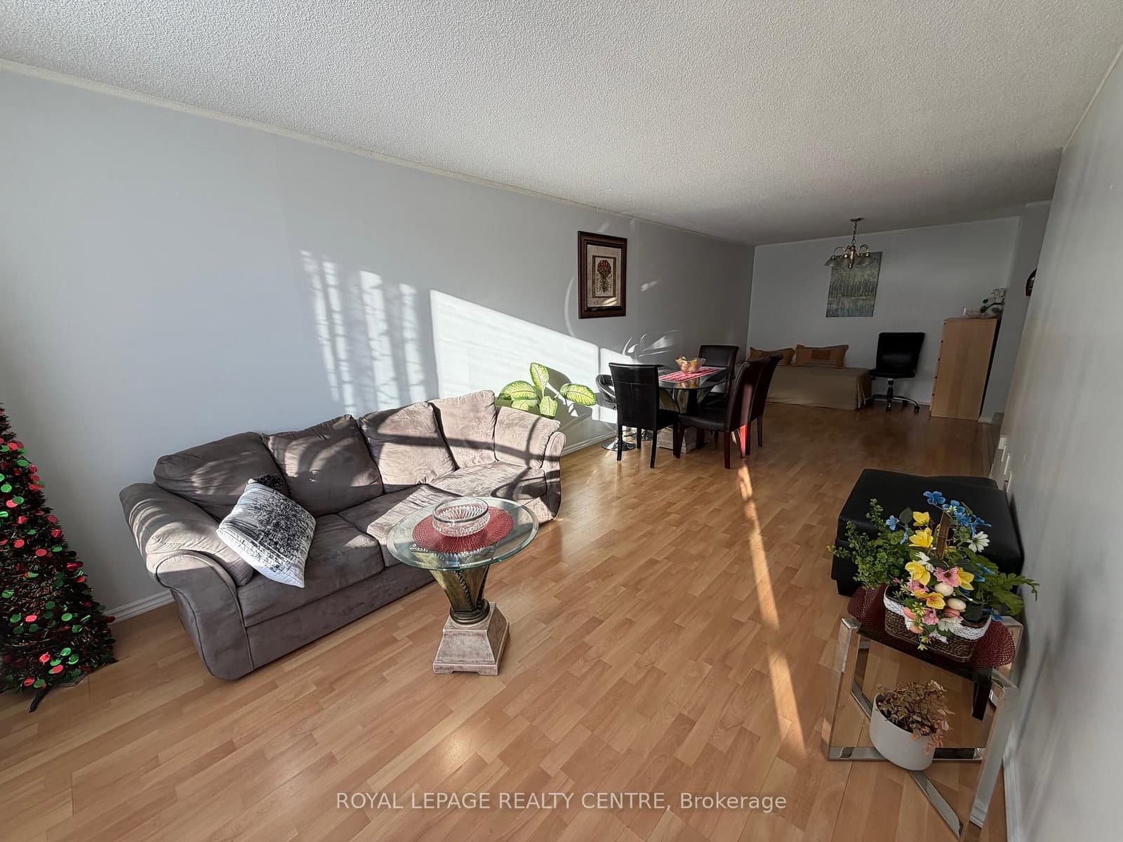 340 Dixon Road, Unit 209 thumbnail 5