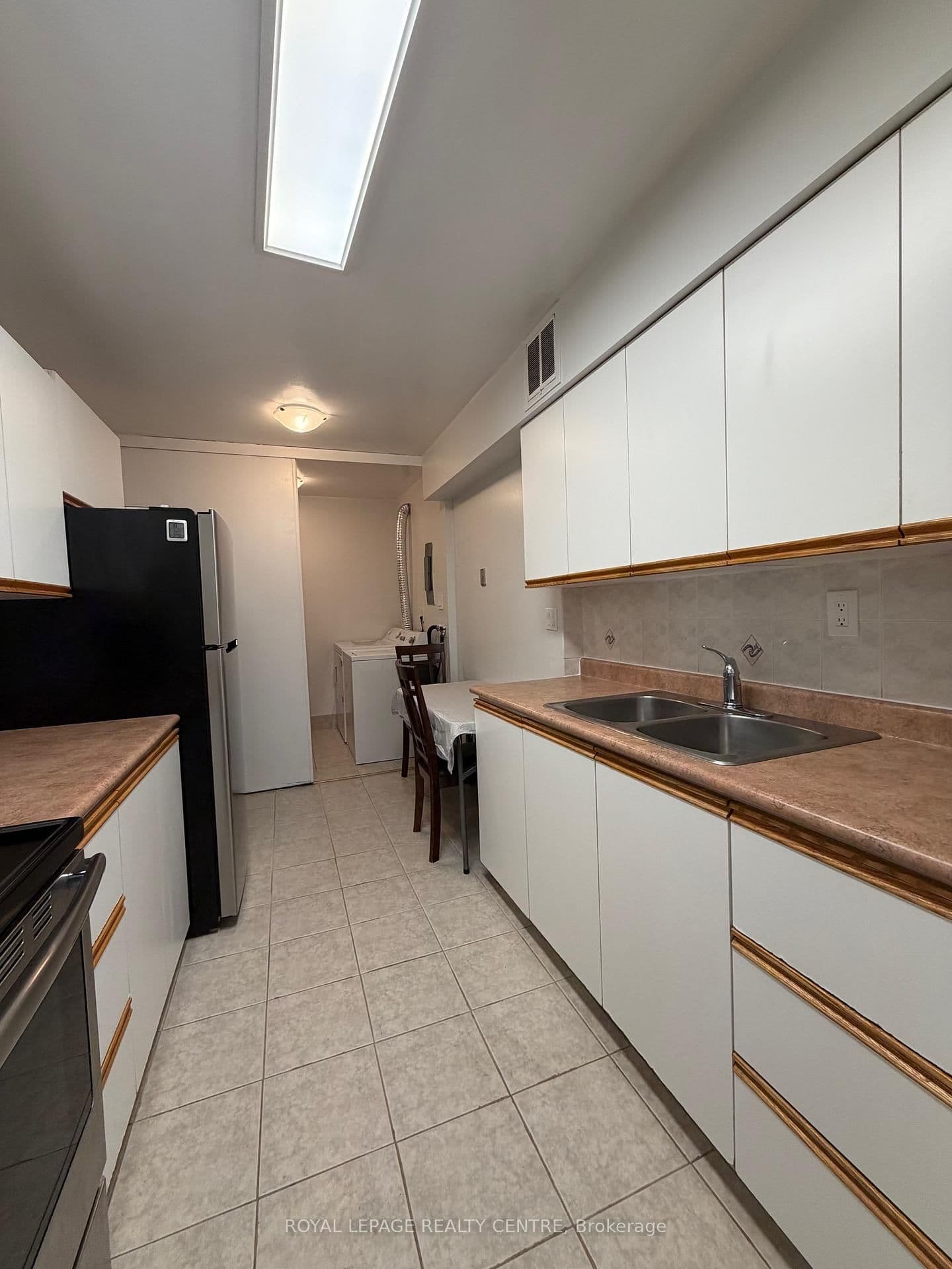 340 Dixon Road, Unit 209 thumbnail 6