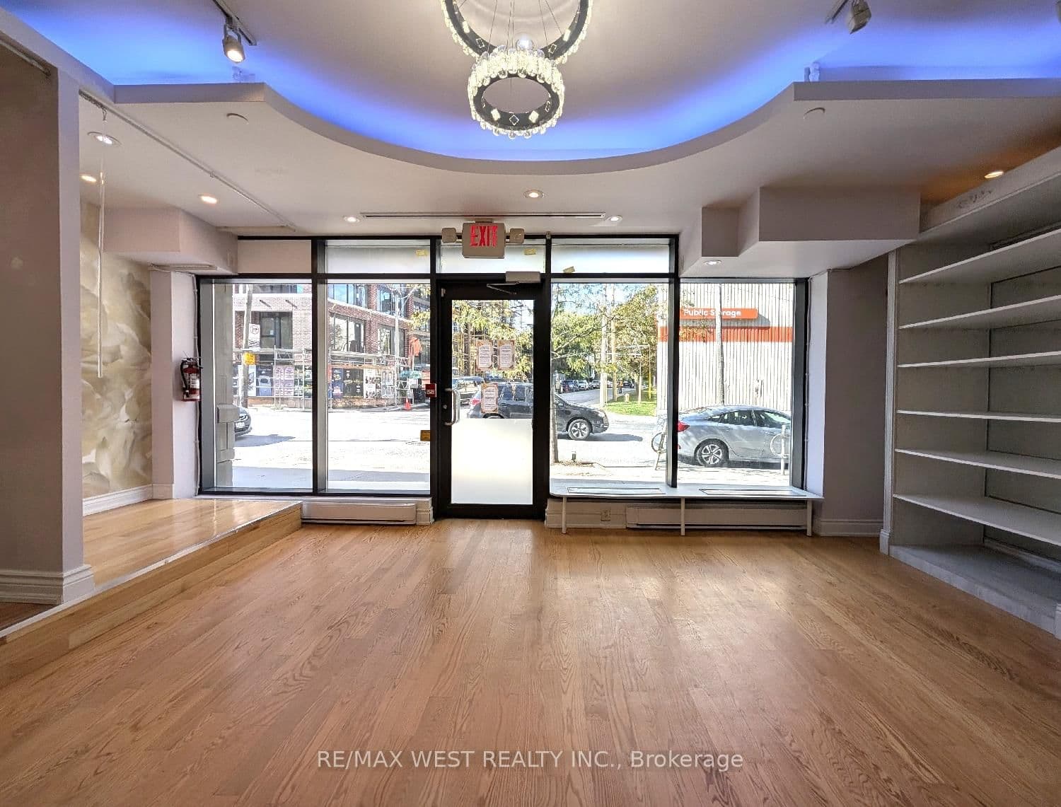 413 Keele Street thumbnail 7