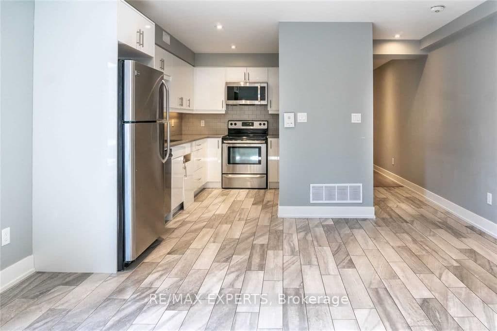 2 Hyde Avenue, Unit Upper thumbnail 3