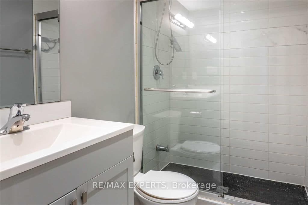 2 Hyde Avenue, Unit Upper thumbnail 9