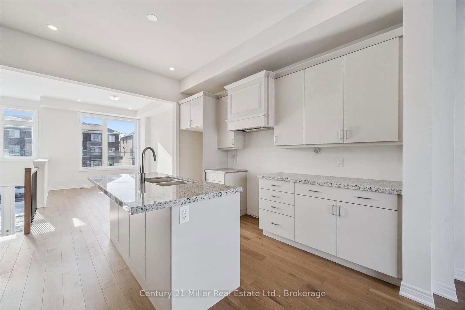3199 Sixth Line - Image 1