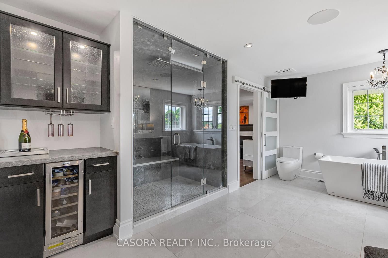 2147 Berwick Drive thumbnail 20