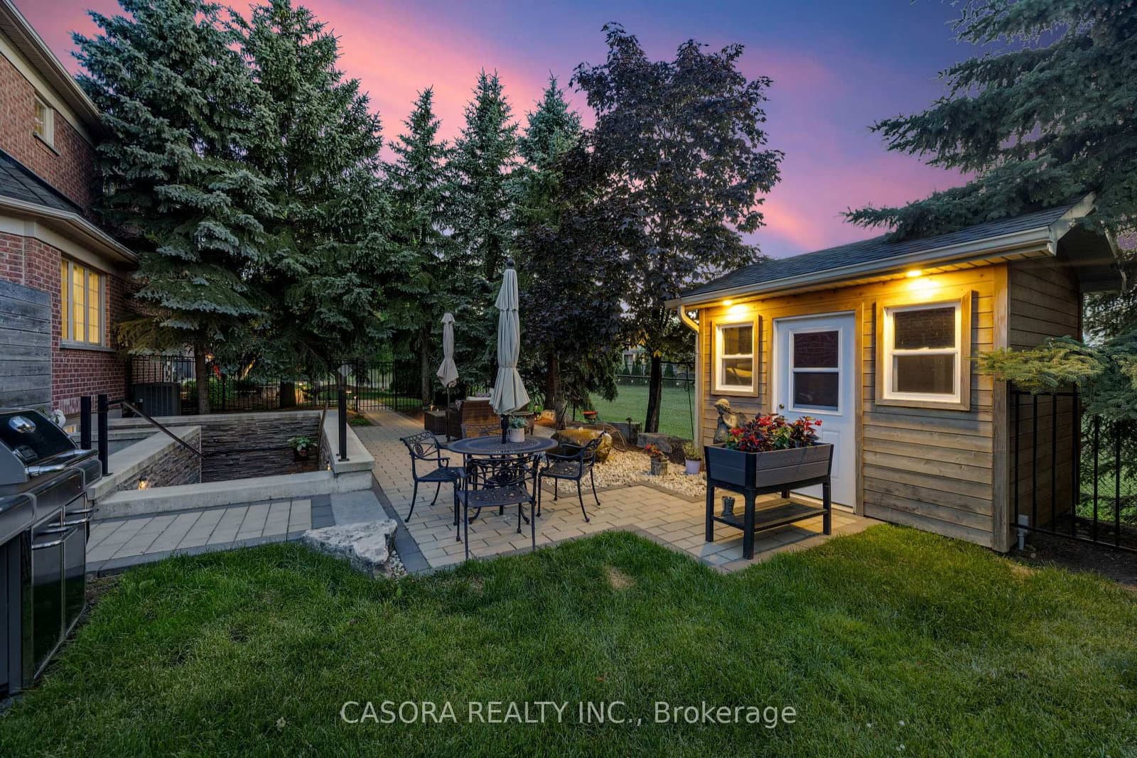 2147 Berwick Drive thumbnail 43