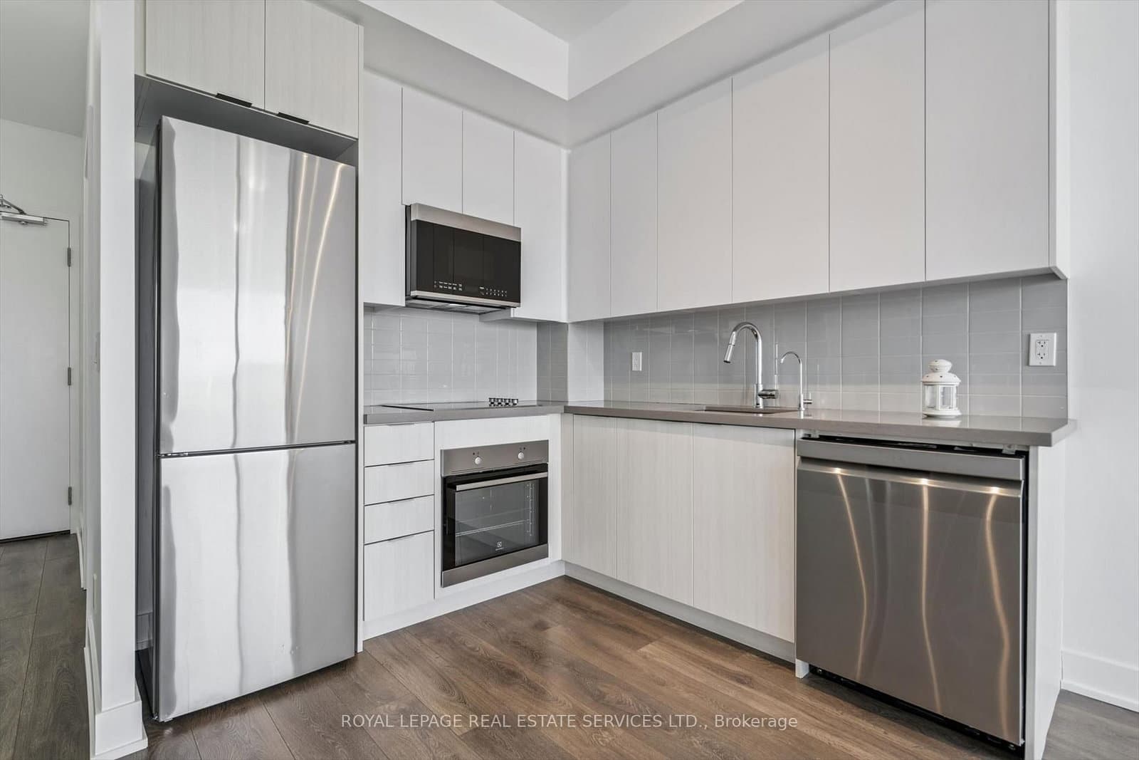 297 Oak Walk Drive, Unit 2506 thumbnail 11