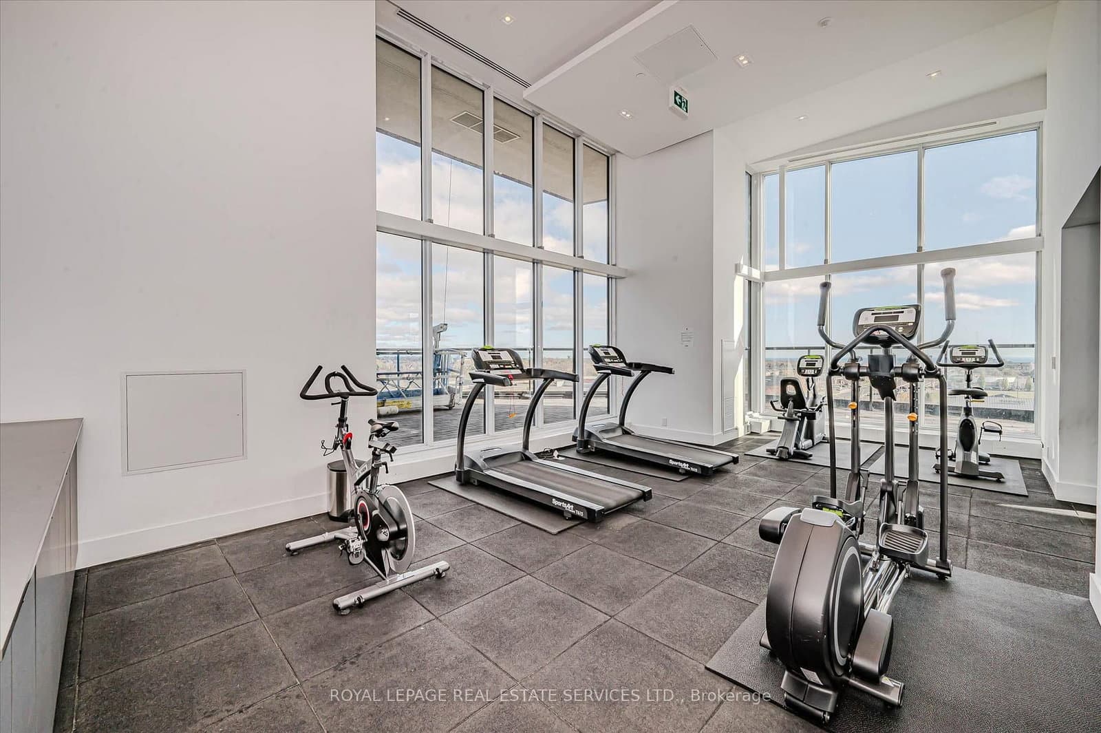 297 Oak Walk Drive, Unit 2506 thumbnail 26