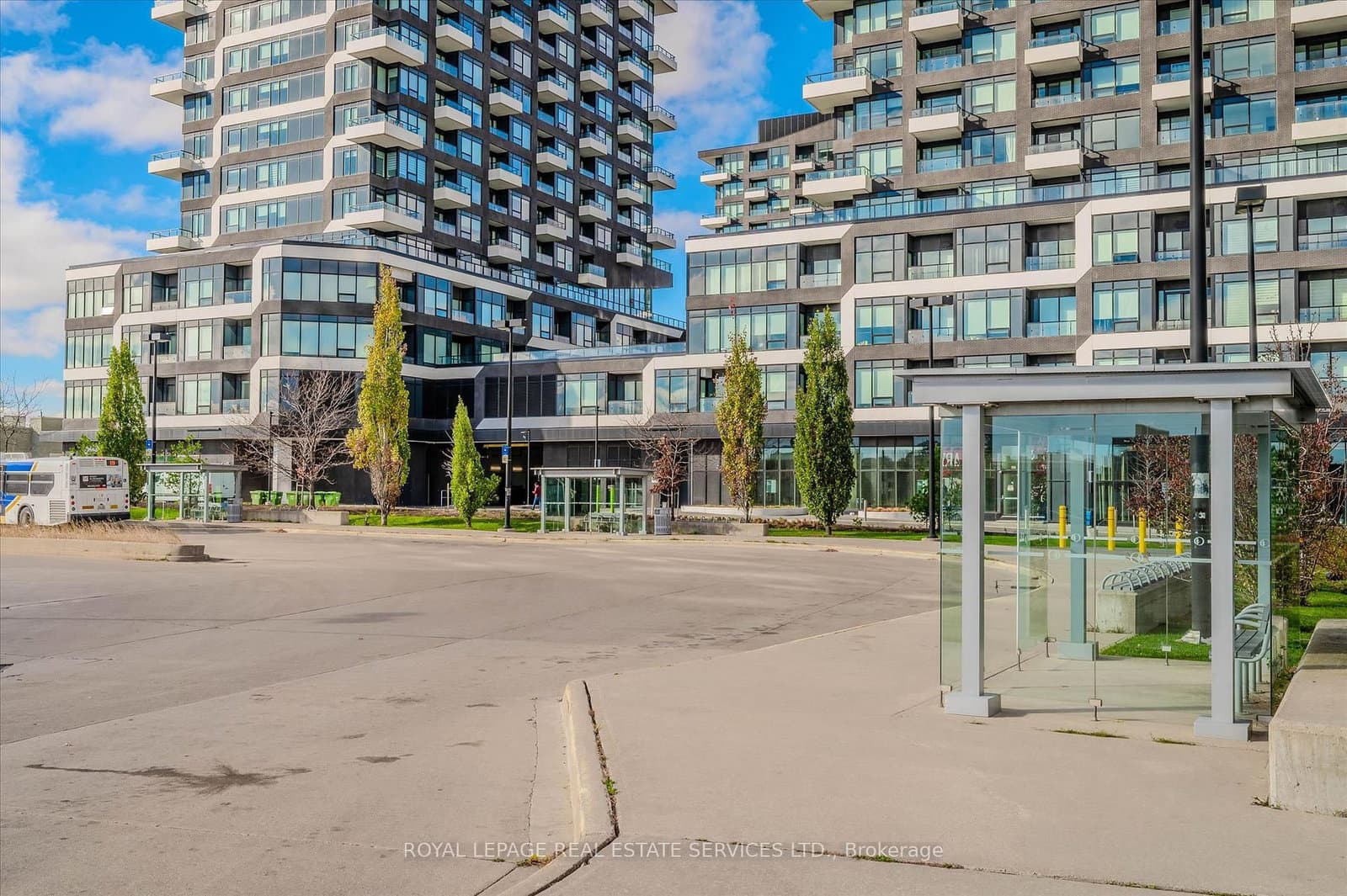 297 Oak Walk Drive, Unit 2506 thumbnail 37