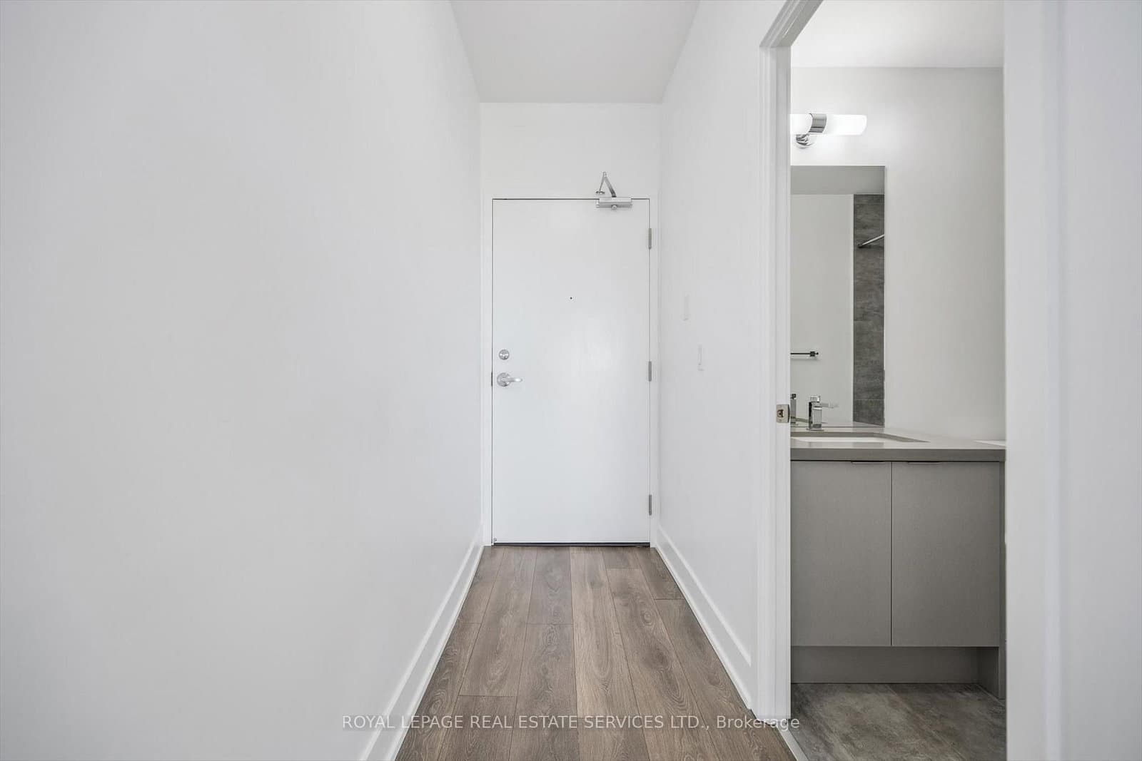 297 Oak Walk Drive, Unit 2506 thumbnail 8