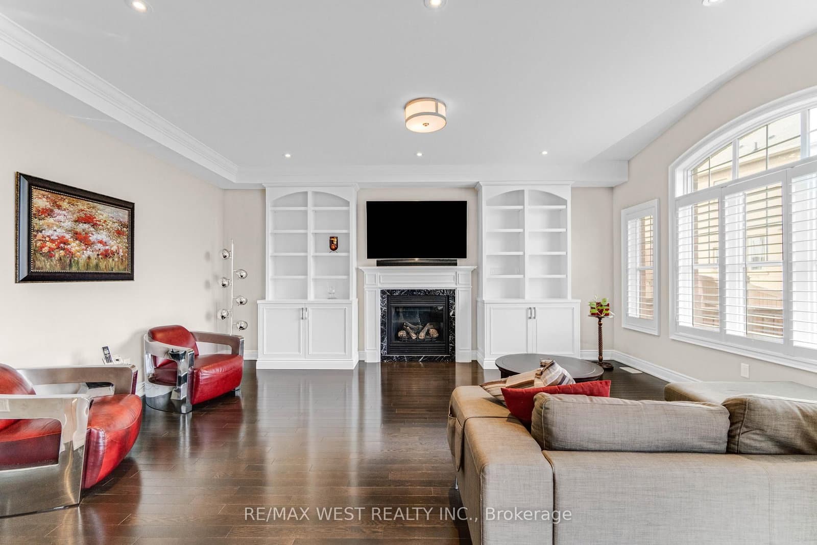 9165 Creditview Road thumbnail 5
