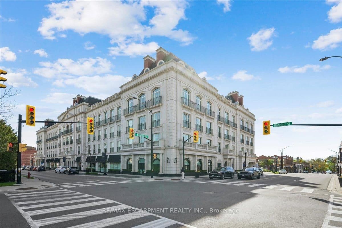 300 Randall Street, Unit 211 thumbnail 2