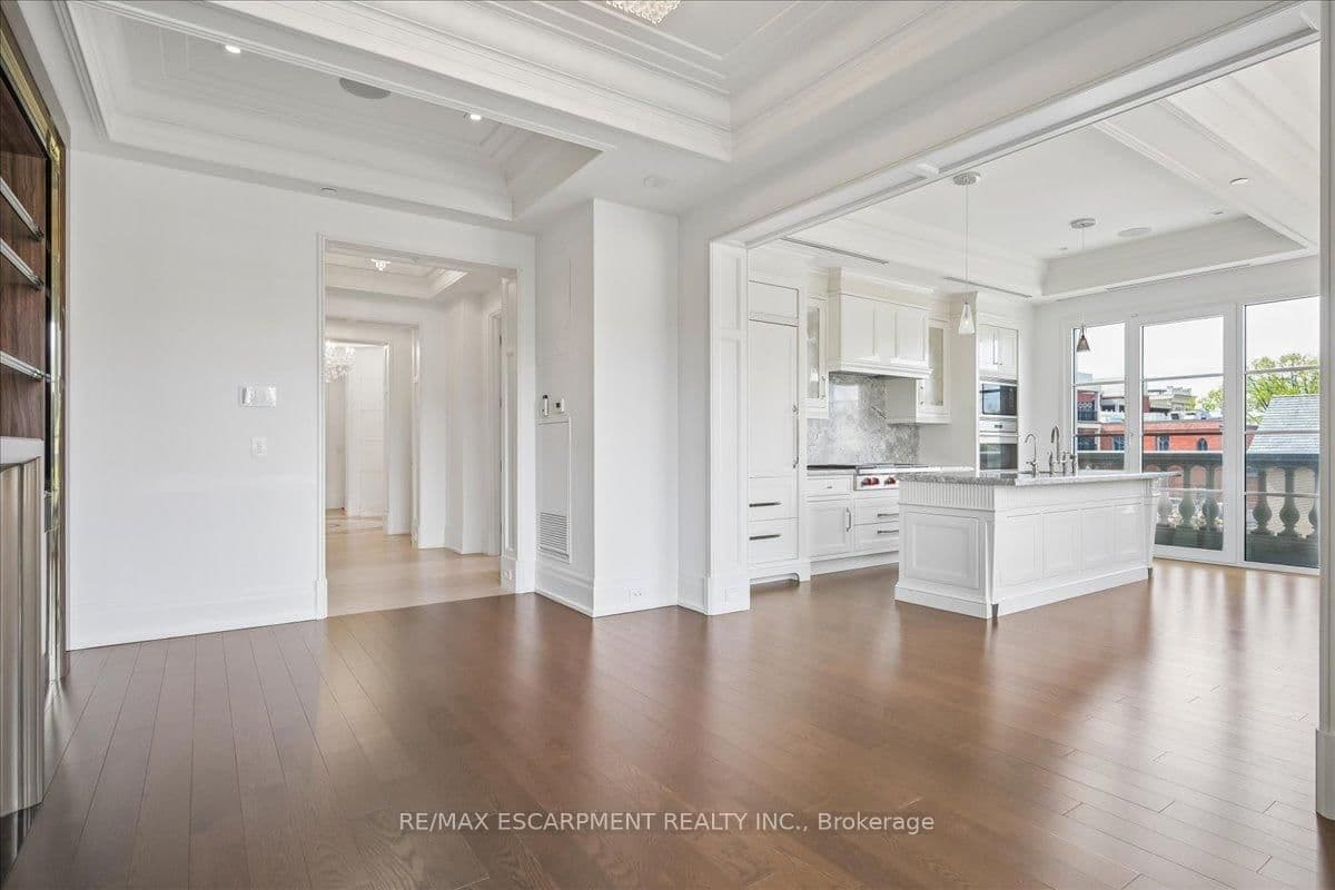 300 Randall Street, Unit 211 thumbnail 25