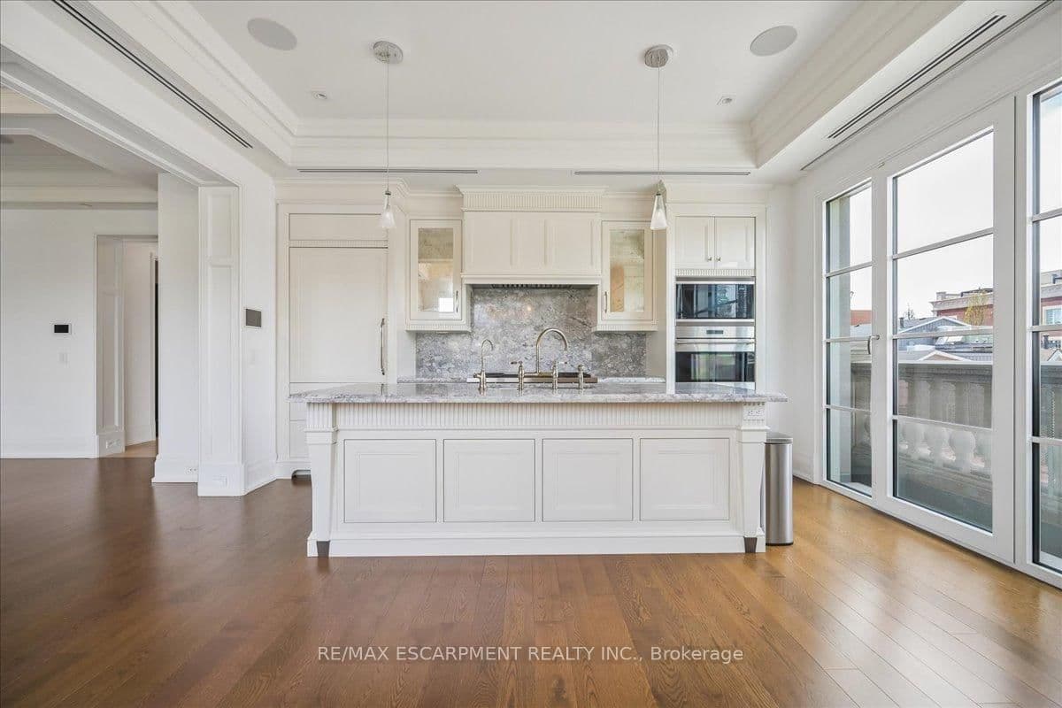 300 Randall Street, Unit 211 thumbnail 29