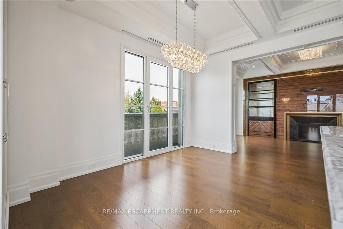 300 Randall Street, Unit 211 thumbnail 31